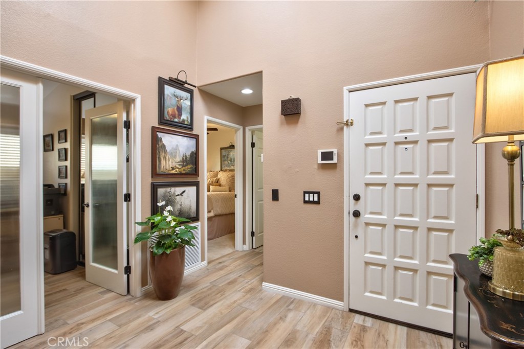 Properties 4 40073 Villa Venecia