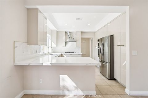 Tiny photo for 7659 Coldwater Canyon Court, North Hollywood, CA 91605 (MLS # SR26047329)