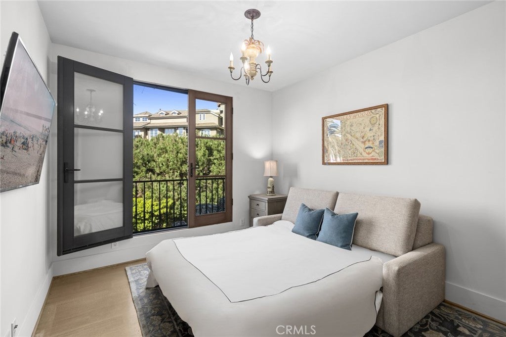 2100 Crestview Drive, Laguna Beach CA 92651 - Photo 26