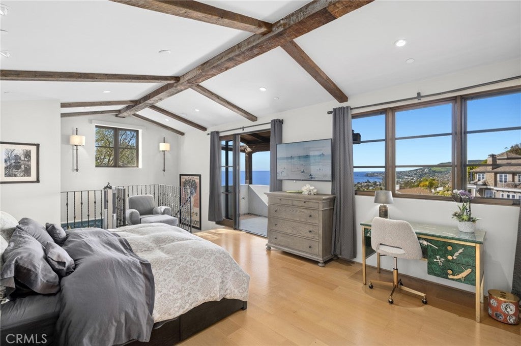 2100 Crestview Drive, Laguna Beach CA 92651 - Photo 18