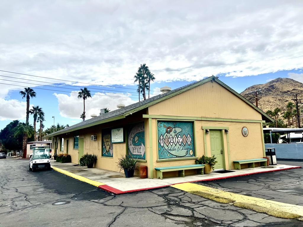 Horizon Mh Village - Manufactured In Park