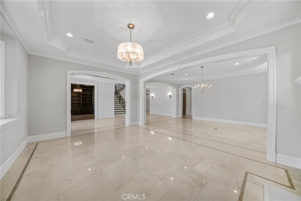 1732 Vista Del Valle Drive