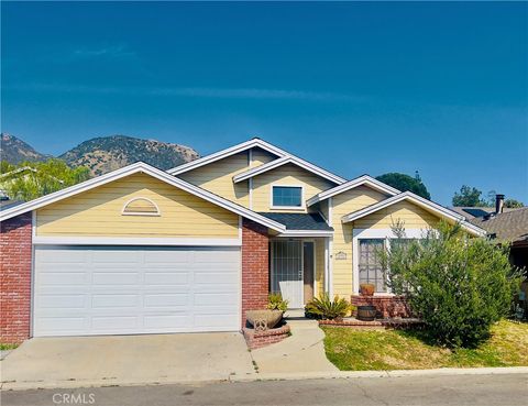 Photo of 13691 Gavina Avenue #595, Sylmar, CA 91342 (MLS # SR26094752)