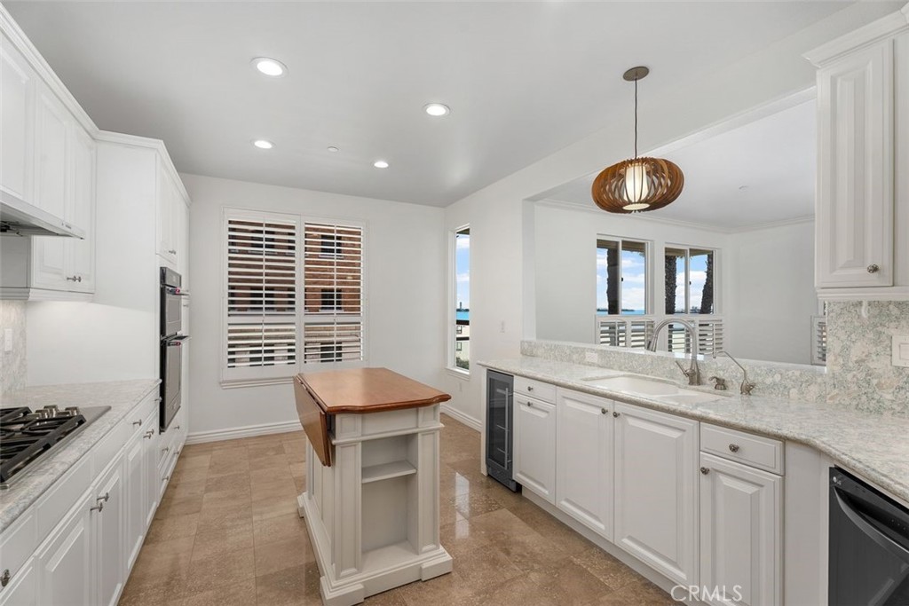 1000 E Ocean Boulevard 416