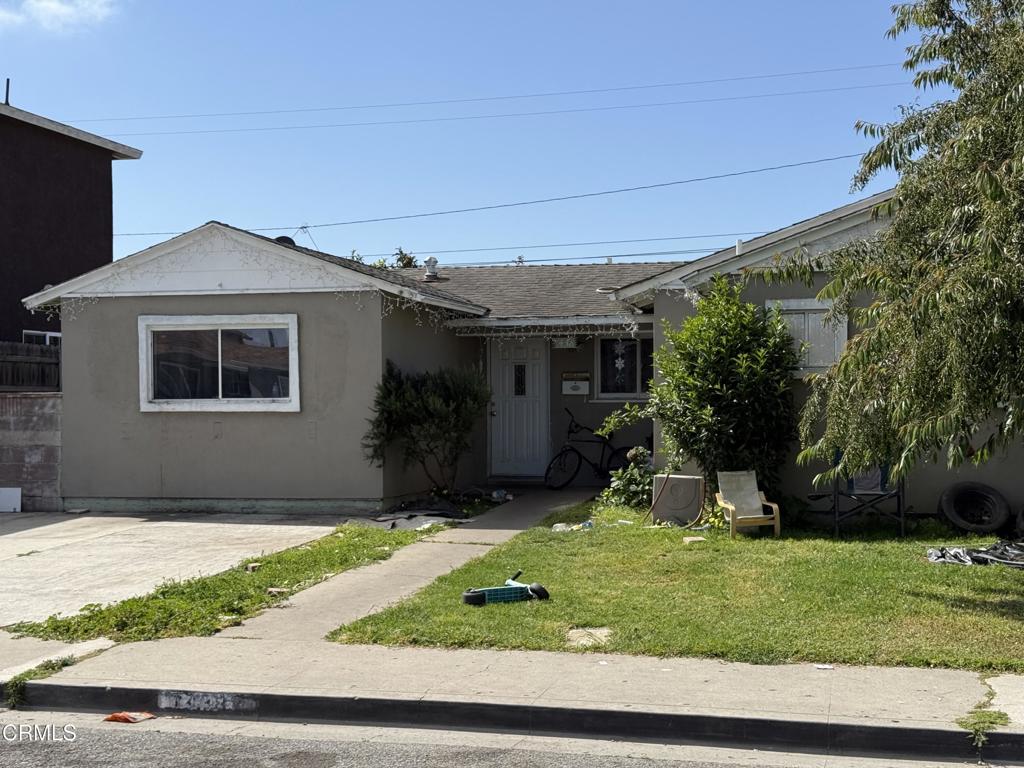 1438 W Guava Street