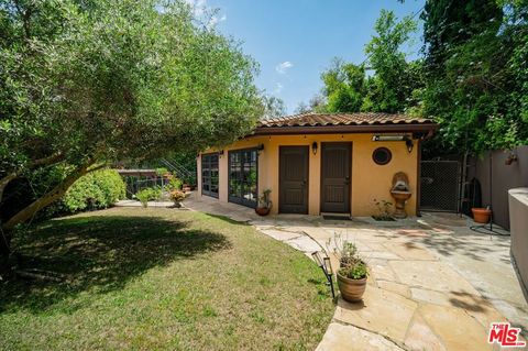 Tiny photo for 503 N Greencraig Road, Los Angeles, CA 90049 (MLS # 26688219)