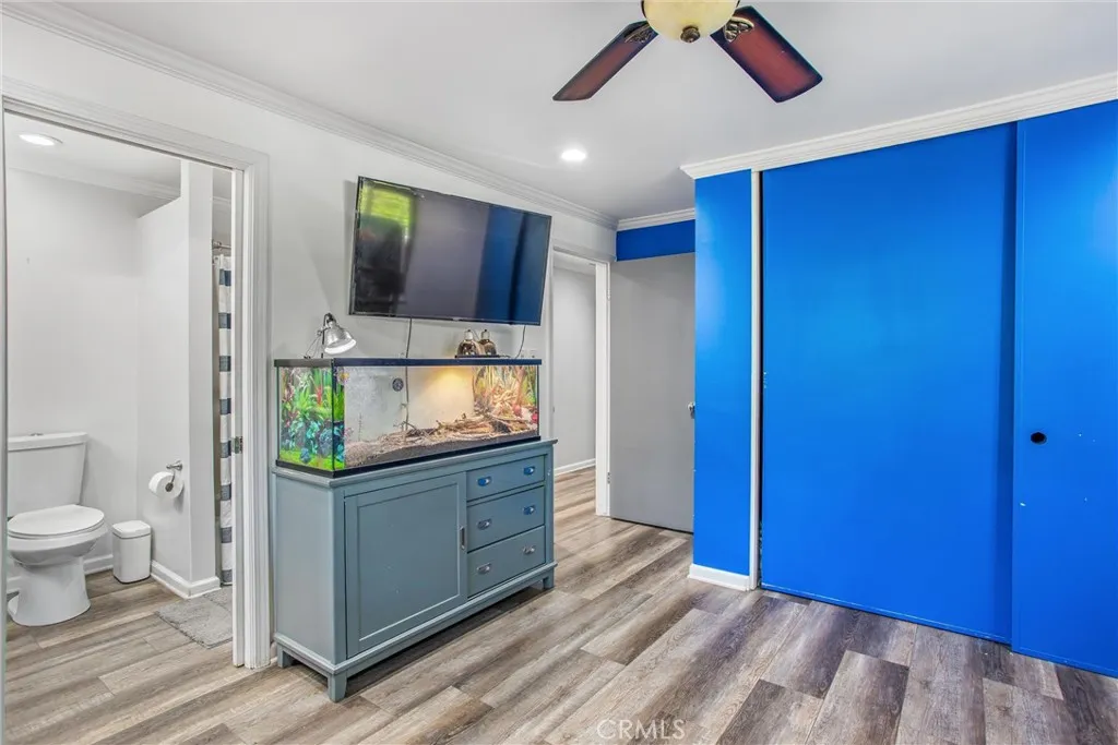 Riverside, California 92506, United States, 6 Bedrooms Bedrooms, ,4 BathroomsBathrooms,Residential,Active,153822