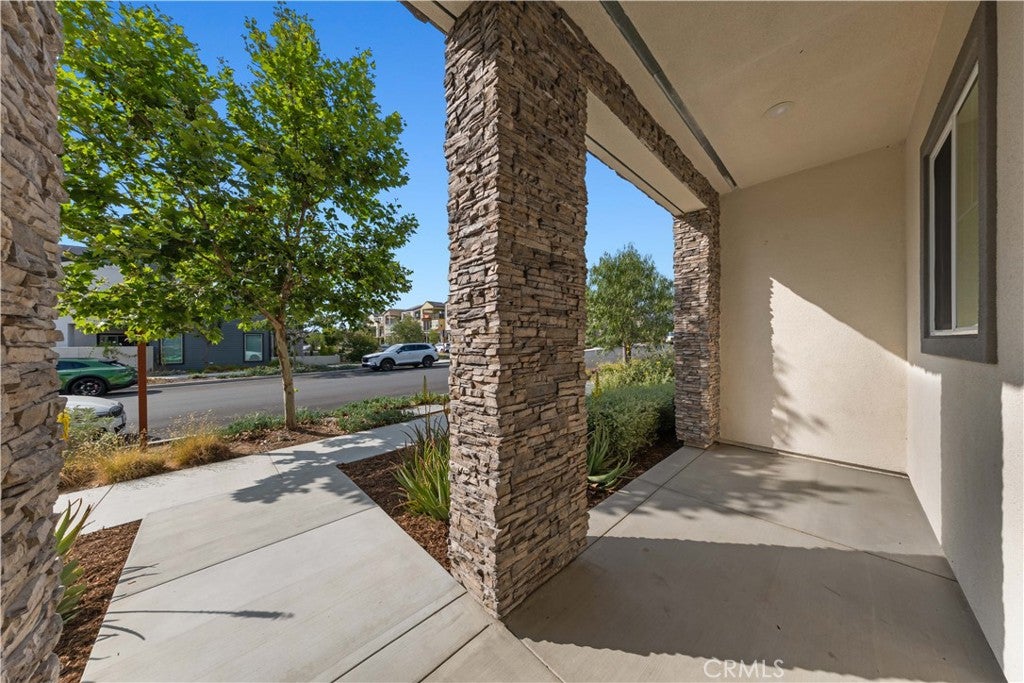 372 Baluster, Irvine CA 92618