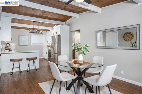 Photo of 36637 Burdick St St, Newark, CA 94560 (MLS # 41133669)