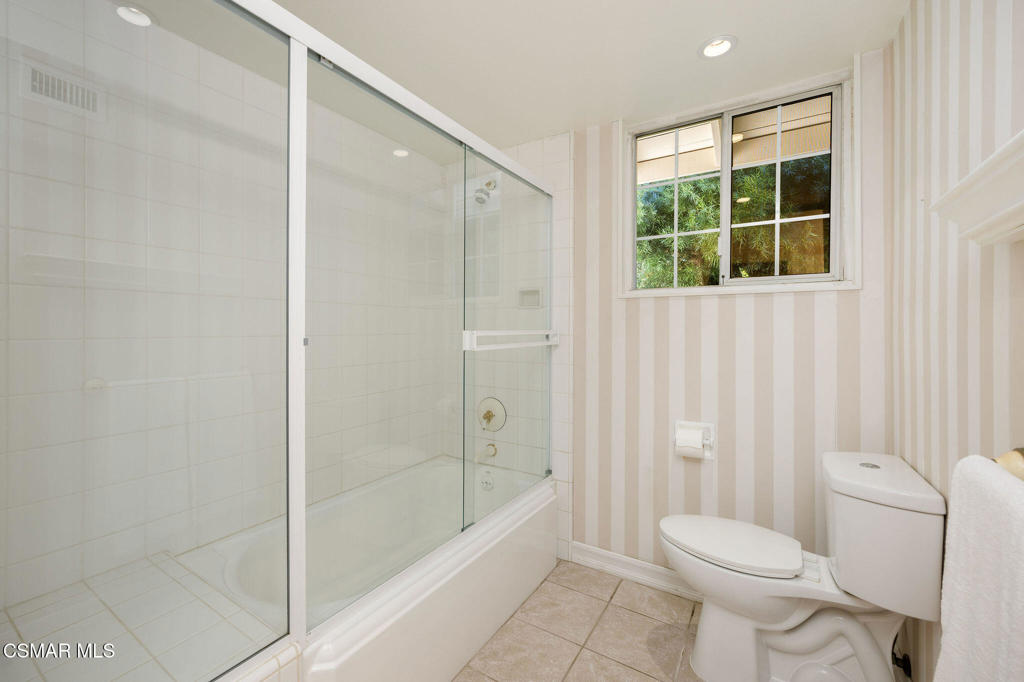 Foxmoor-706 - 706 - Residential