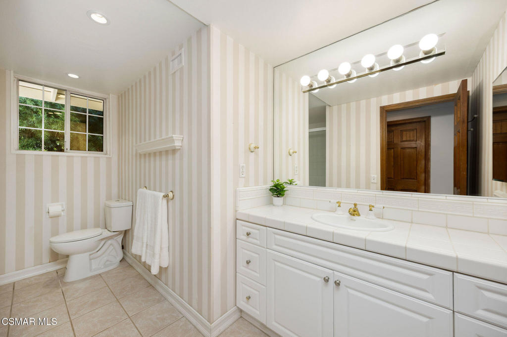 Foxmoor-706 - 706 - Residential