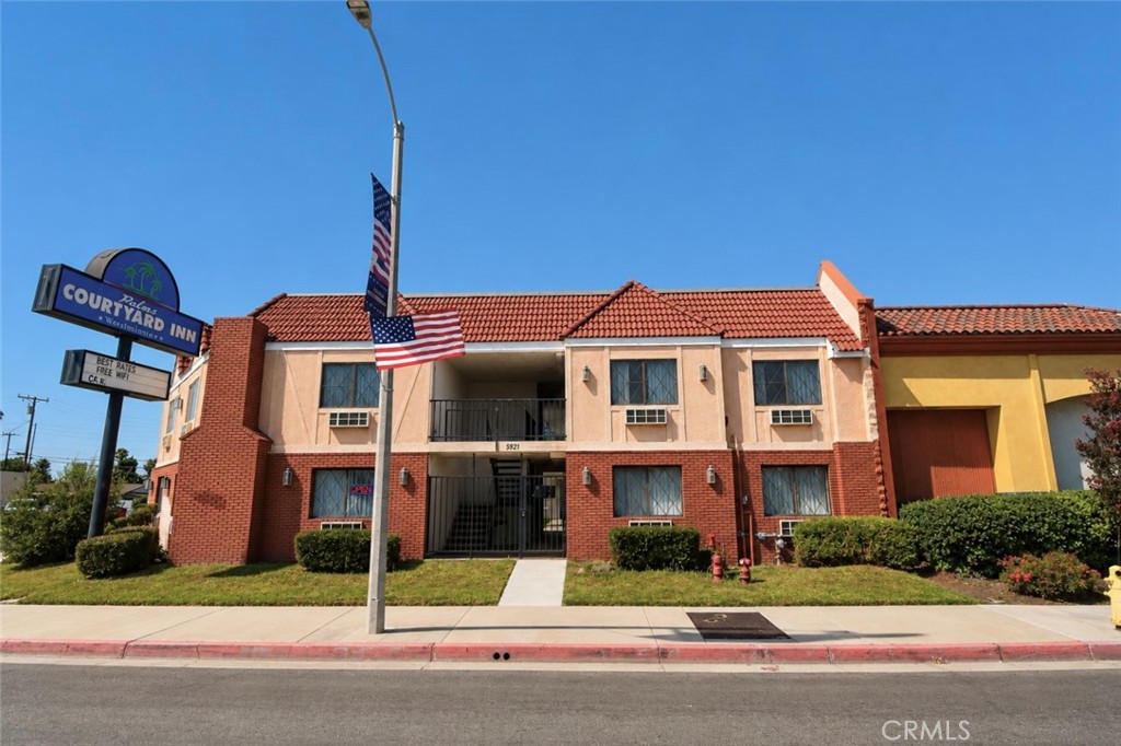 5921 WESTMINSTER BLVD
