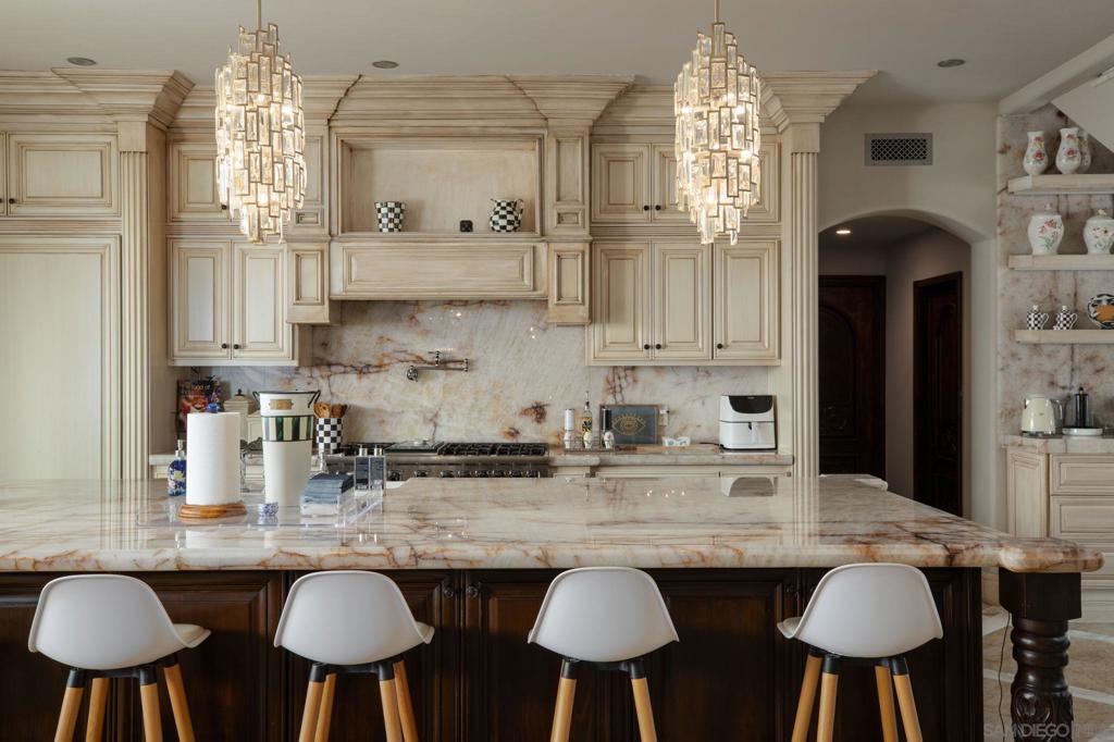 La Jolla - Residential Lease