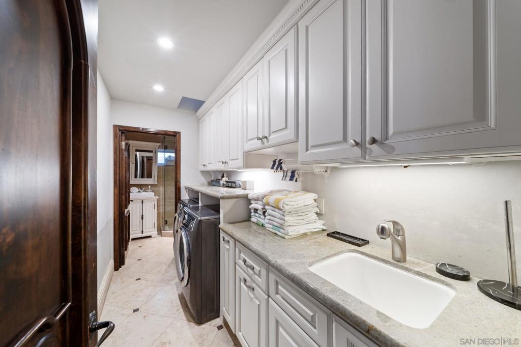 La Jolla - Residential Lease