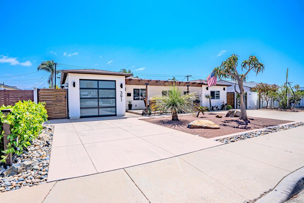 391 Elm Ave