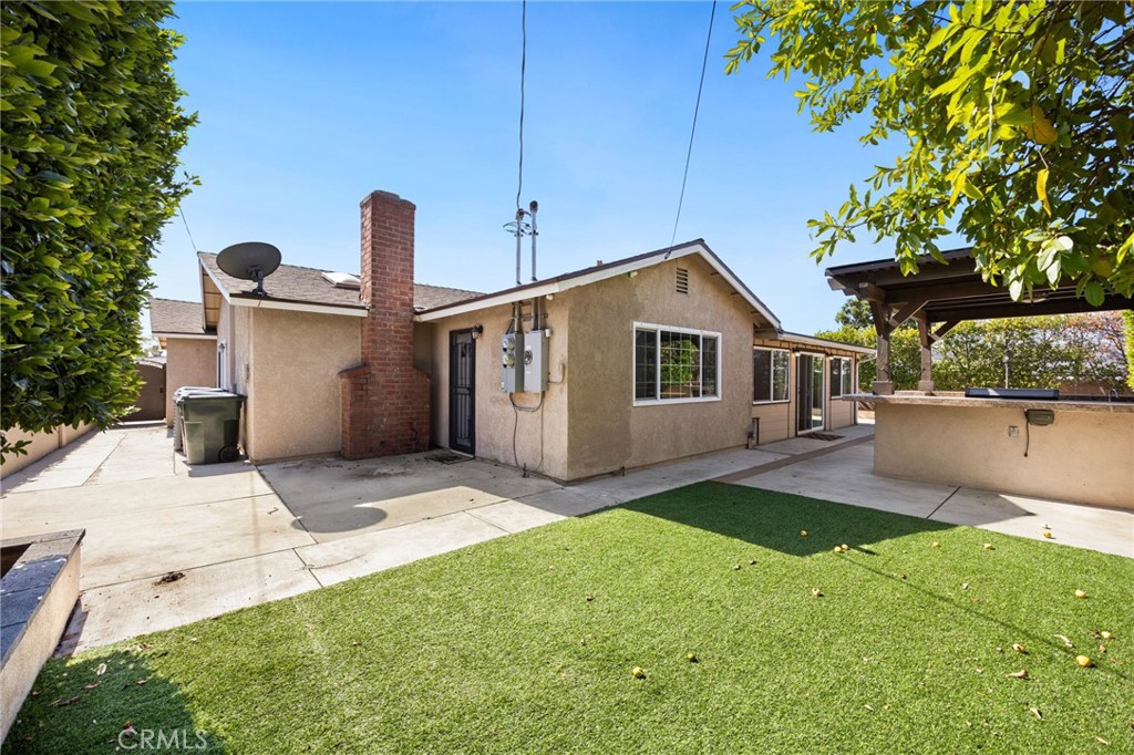 unknown - Residential Lease