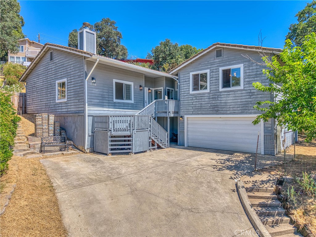 This is a custom-built split-level home in a great neighborhood in Lakeport. Open floor plan home with three bedrooms two bathrooms and a beautiful great room with dining and modern kitchen. Newer laminate floors plus newer paint inside and out. Indoor laundry for convenience and close to schools.
French doors open to enclosed deck off the dining room to the back yard. Two nice sized bedrooms for guests or family separate from primary bedroom.
Primary bedroom features a sitting area and walk-in closet shower and tub. Come check out this modern roomy beautiful home.