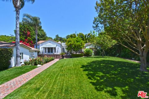 4177 KESTER Avenue Sherman Oaks CA 91403