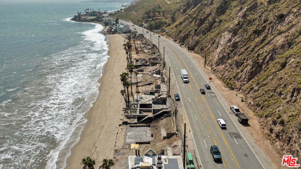 20866 Pacific Coast Highway