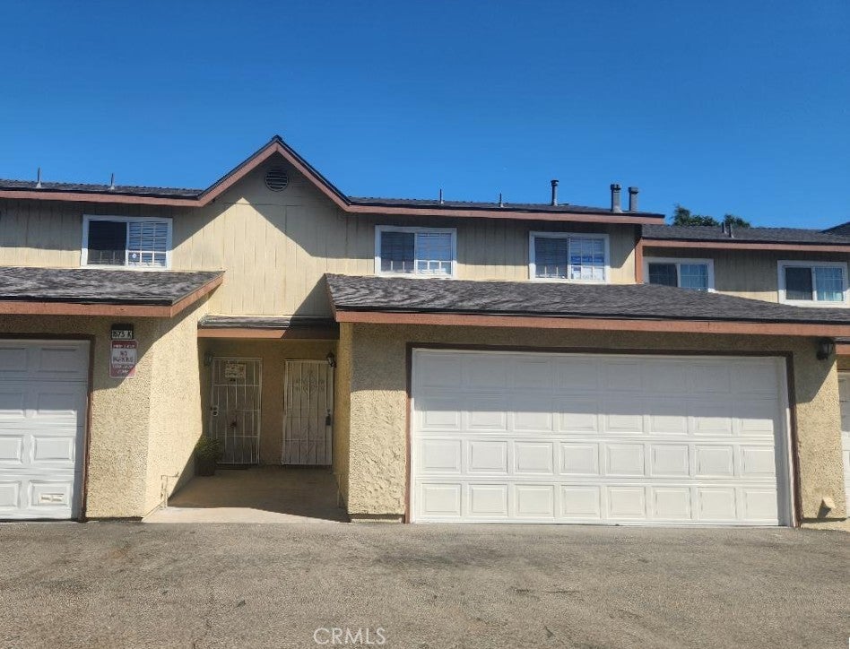 1573 S Reservoir
