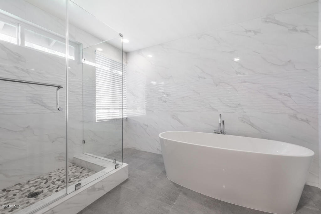 Chanteclair-603 - Residential Lease