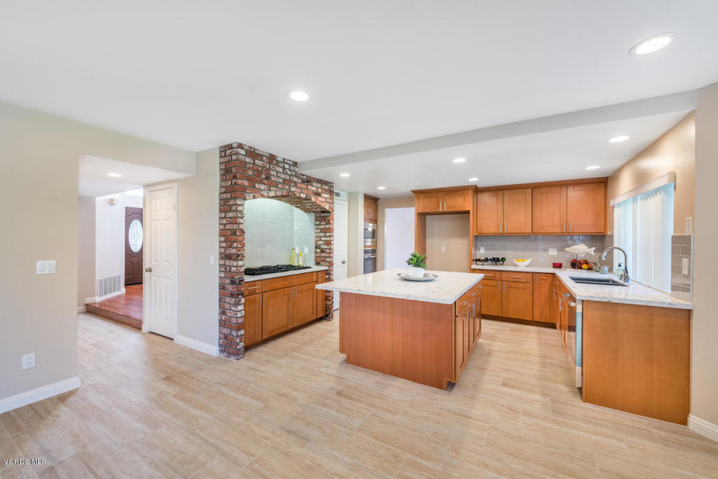 Chanteclair-603 - Residential Lease