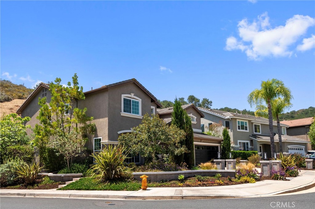 21 Roadrunner Court