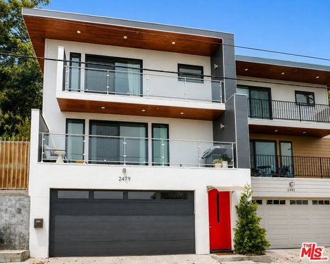 Photo of 2479 Lake View Avenue, Los Angeles, CA 90039 (MLS # 26875847)