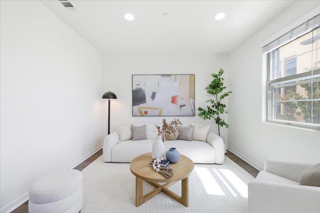 966 Arrowleaf Place