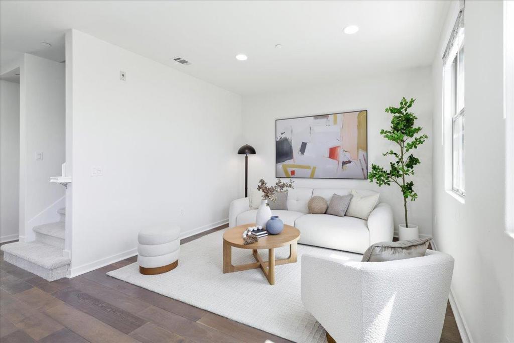 966 Arrowleaf Place