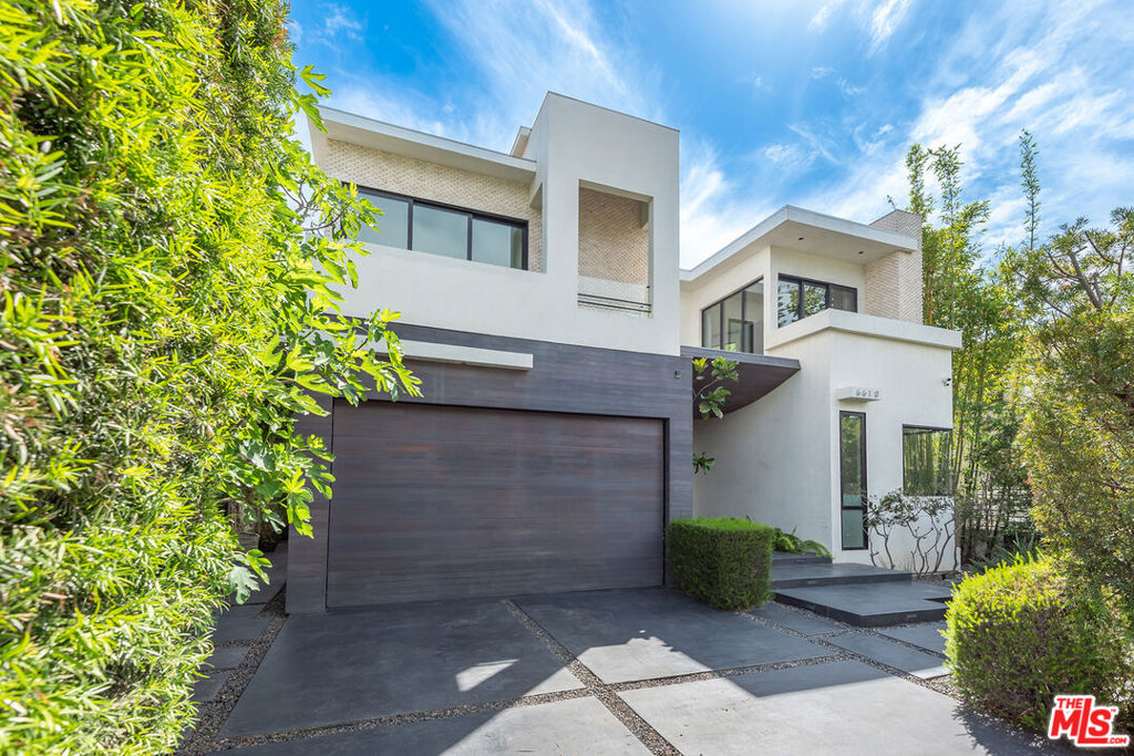 6610 Maryland Drive