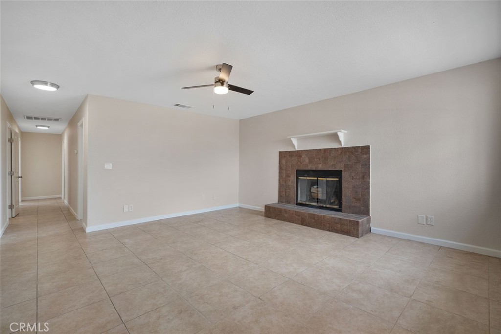 9846 Sunny Vista Road