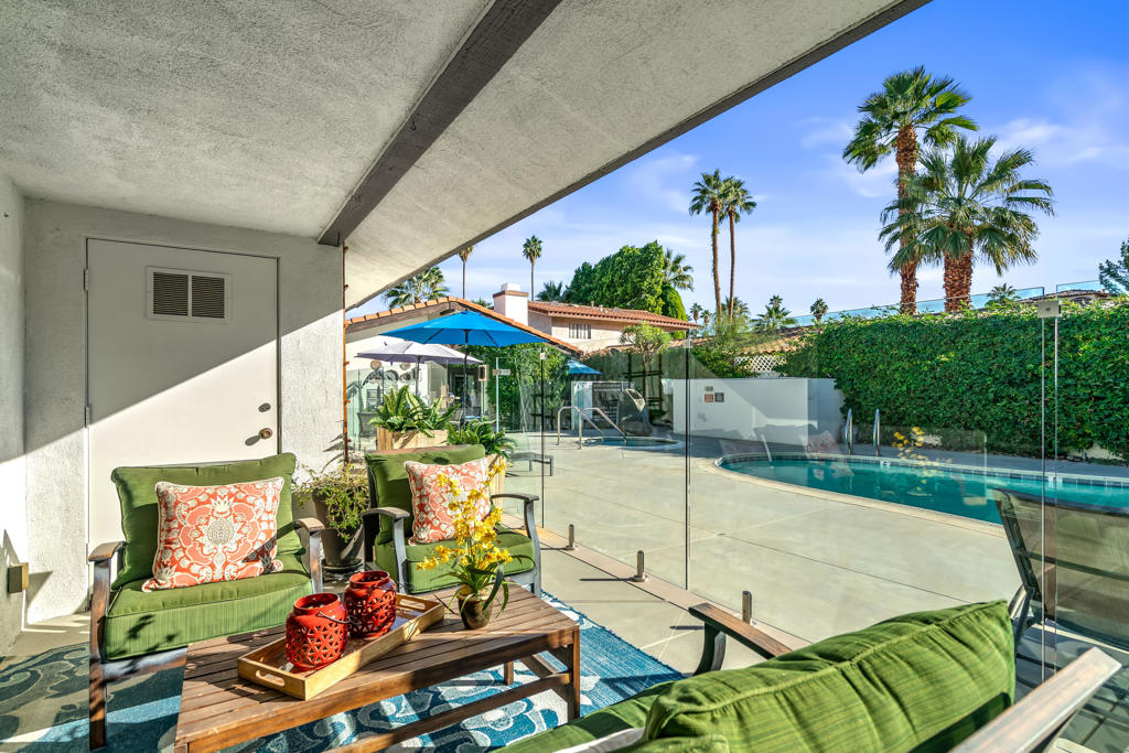 Tennis Club - Residential