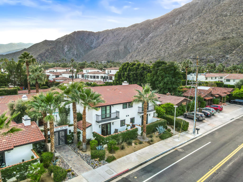 Tennis Club - Residential