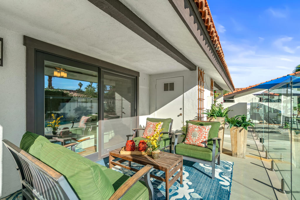 Tennis Club - Residential