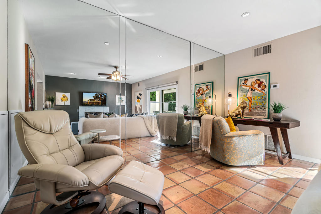 Tennis Club - Residential