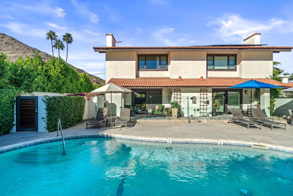 Tennis Club - Residential