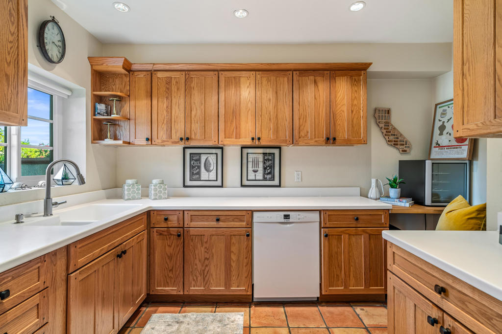 Tennis Club - Residential