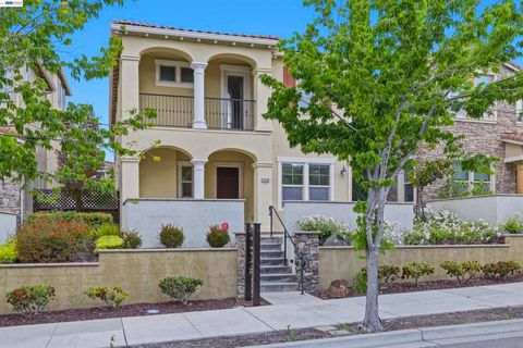 Photo of 3159 Central Pkwy Pkwy, Dublin, CA 94568 (MLS # 41129795)