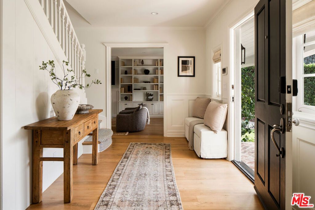 Photo of 347 25th Street, Santa Monica, CA 90402 (MLS # 26656439)