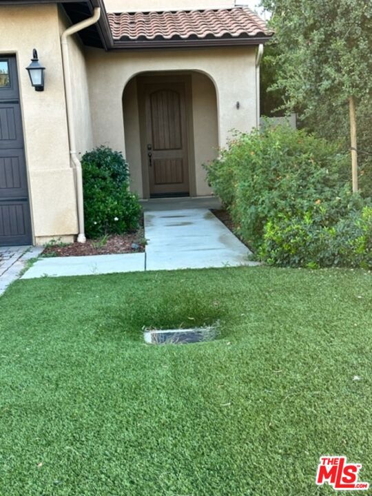 17032 Cantlay Street