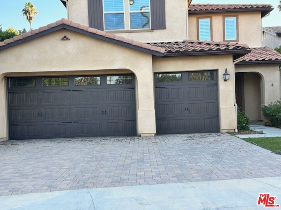 17032 Cantlay Street