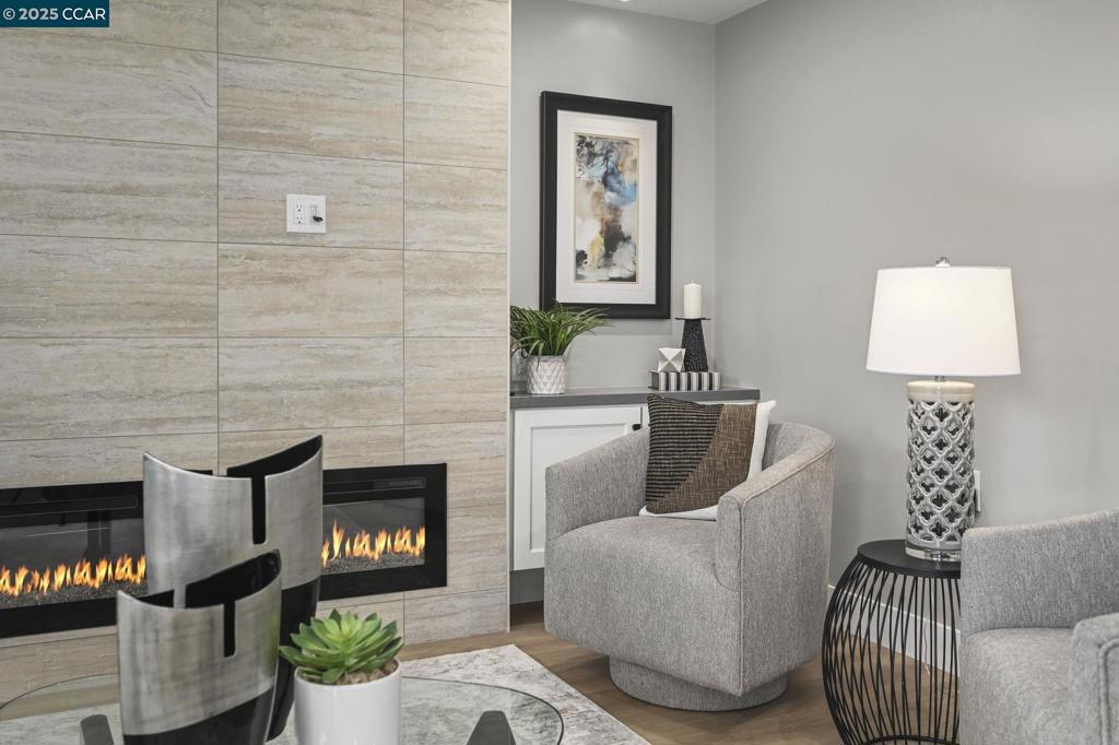 ROSSMOOR - Residential