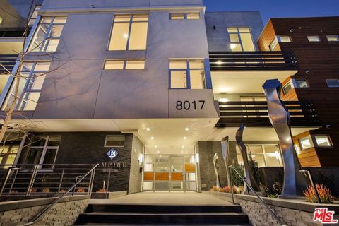 Photo of 8017 W NORTON Avenue #202, West Hollywood, CA 90046 (MLS # 26828187)