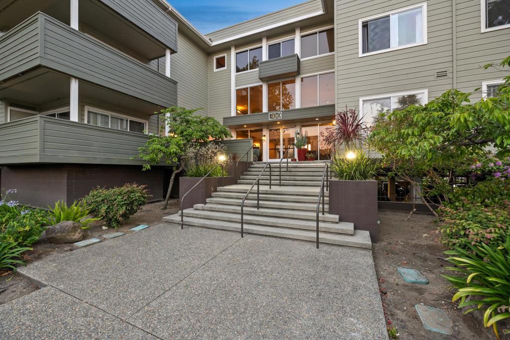 300 Murchison Drive 312