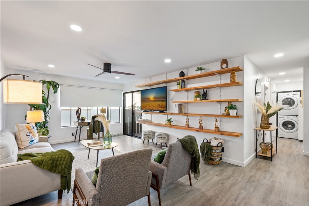 4110 Elm Avenue 205