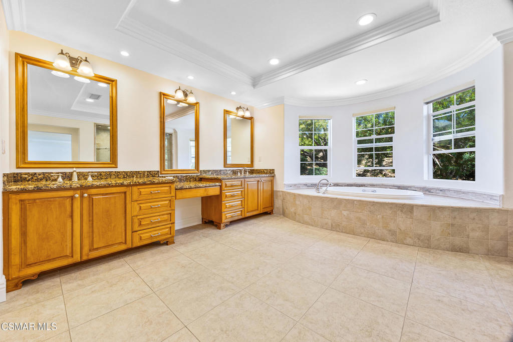 Woodridge Estates-630 - 1005862 - Residential