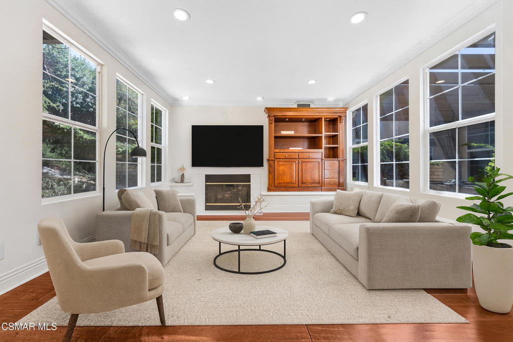 Woodridge Estates-630 - 1005862 - Residential