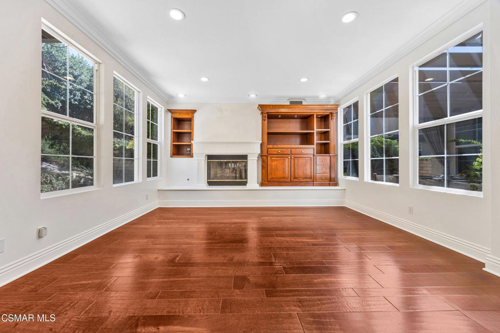 Woodridge Estates-630 - 1005862 - Residential