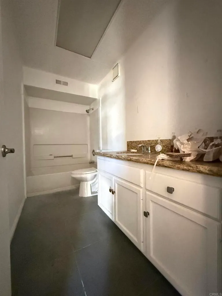 Carlsbad, California 92010, United States, ,Commercial,Active,154443